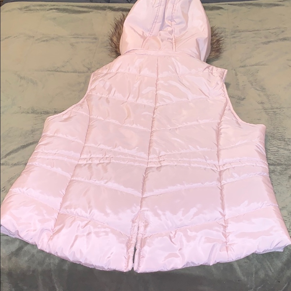 Pink Sleeveless Jacket - Picture 3 of 4